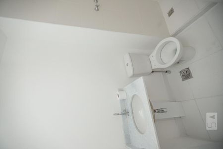 Apartamento à venda com 60m², 2 quartos e 1 vaga Apartamento à venda com 60m², 2 quartos e 1 vagaBanheiro