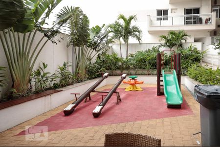 Apartamento à venda com 60m², 2 quartos e 1 vaga Apartamento à venda com 60m², 2 quartos e 1 vagaÁrea Comum - Playground
