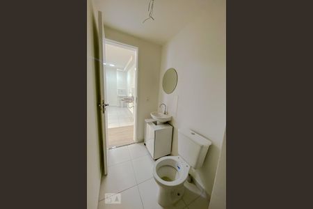 Apartamento à venda com 33m², 2 quartos e sem vagaBanheiro