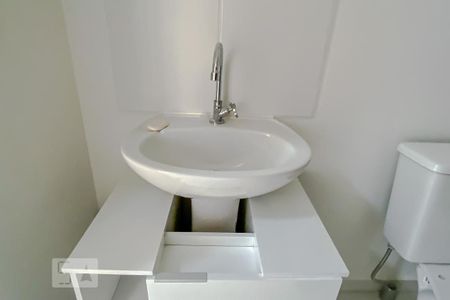 Apartamento à venda com 33m², 2 quartos e sem vagaDetalhe Banheiro