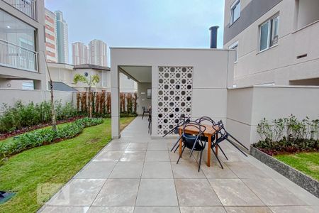 Apartamento à venda com 33m², 2 quartos e sem vagaÁrea comum - Churrasqueira
