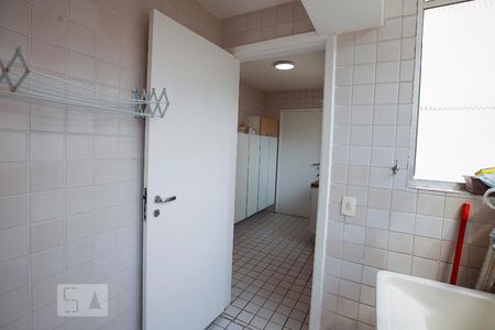 Apartamento para alugar com 70m², 2 quartos e 1 vaga Apartamento para alugar com 70m², 2 quartos e 1 vagaÁrea de Serviço