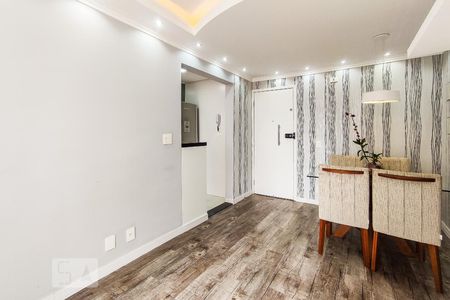 Sala de apartamento para alugar com 2 quartos, 46m² em Jardim Henriqueta, Taboão da Serra