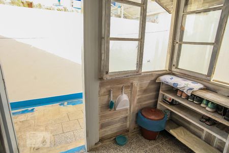 Casa à venda com 504m², 2 quartos e 2 vagas Casa à venda com 504m², 2 quartos e 2 vagasÁrea de serviço