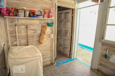 Casa à venda com 504m², 2 quartos e 2 vagas Casa à venda com 504m², 2 quartos e 2 vagasÁrea de serviço