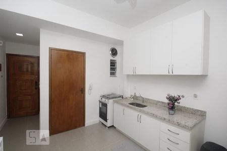 Apartamento à venda com 50m², 1 quarto e sem vagaSala/Cozinha