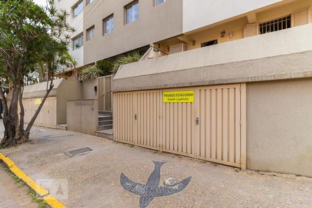 Apartamento à venda com 42m², 1 quarto e sem vaga Apartamento à venda com 42m², 1 quarto e sem vagaFachada