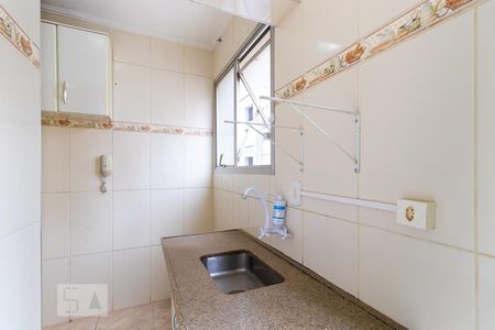 Apartamento à venda com 42m², 1 quarto e sem vaga Apartamento à venda com 42m², 1 quarto e sem vagaCozinha