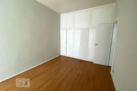 Apartamento à venda com 96m², 3 quartos e sem vaga Apartamento à venda com 96m², 3 quartos e sem vagaQuarto 2