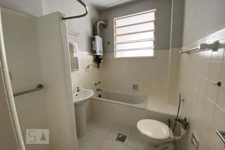 Apartamento à venda com 96m², 3 quartos e sem vaga Apartamento à venda com 96m², 3 quartos e sem vagaBanheiro
