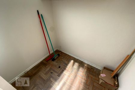 Apartamento à venda com 96m², 3 quartos e sem vaga Apartamento à venda com 96m², 3 quartos e sem vagaQuarto de Serviço