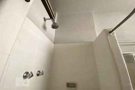 Apartamento à venda com 96m², 3 quartos e sem vaga Apartamento à venda com 96m², 3 quartos e sem vagaBanheiro