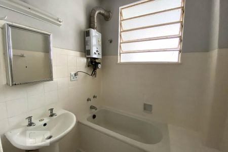Apartamento à venda com 96m², 3 quartos e sem vaga Apartamento à venda com 96m², 3 quartos e sem vagaBanheiro