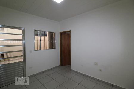 Casa para alugar com 65m², 2 quartos e sem vagaSala