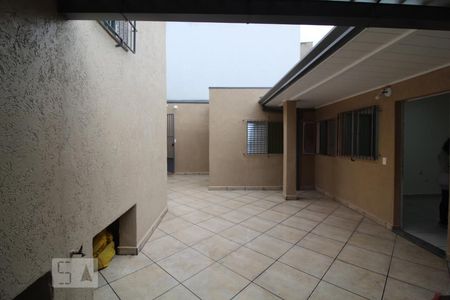 Casa para alugar com 65m², 2 quartos e sem vagaQuintal 