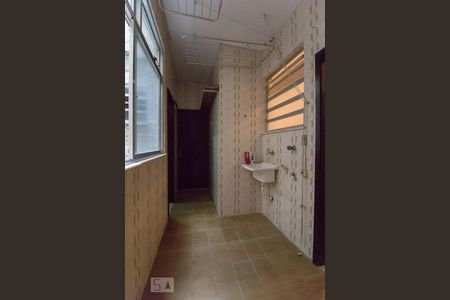 Apartamento para alugar com 70m², 3 quartos e 1 vagaárea de serviço