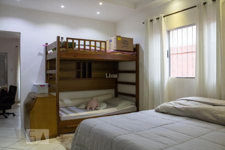 Casa à venda com 100m², 2 quartos e 1 vaga Casa à venda com 100m², 2 quartos e 1 vagaQuarto 2