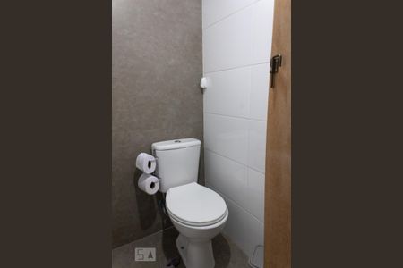 Casa à venda com 100m², 2 quartos e 1 vaga Casa à venda com 100m², 2 quartos e 1 vagaLavabo