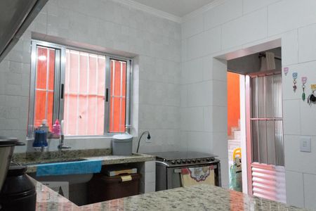 Casa à venda com 100m², 2 quartos e 1 vaga Casa à venda com 100m², 2 quartos e 1 vagaCozinha