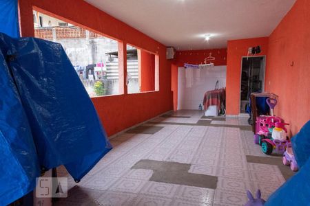 Casa à venda com 100m², 2 quartos e 1 vaga Casa à venda com 100m², 2 quartos e 1 vagaÁrea Social