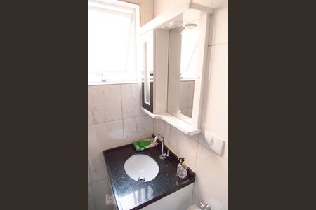 Casa à venda com 165m², 3 quartos e 2 vagasBanheiro do Quarto 3