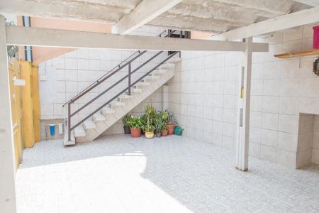 Casa à venda com 165m², 3 quartos e 2 vagasGaragem