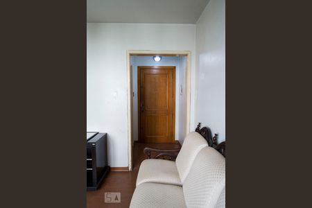 Sala de apartamento para alugar com 3 quartos, 80m² em Cristal, Porto Alegre