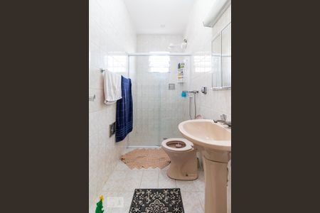 Casa à venda com 287m², 4 quartos e 6 vagas Casa à venda com 287m², 4 quartos e 6 vagasBanheiro