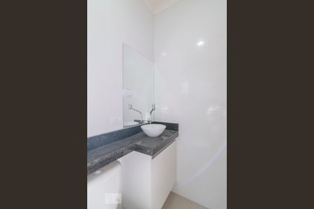 Apartamento à venda com 144m², 2 quartos e 2 vagasBanheiro