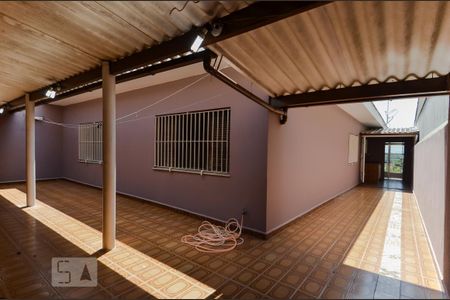 Casa para alugar com 320m², 3 quartos e 4 vagas Casa para alugar com 320m², 3 quartos e 4 vagasÁrea de Serviço