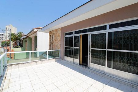 Varanda de casa para alugar com 3 quartos, 320m² em Jardim Santa Mena, Guarulhos