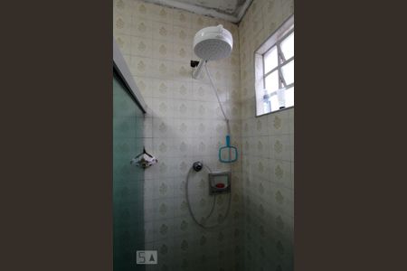 Casa para alugar com 320m², 3 quartos e 4 vagas Casa para alugar com 320m², 3 quartos e 4 vagasBanheiro da Suíte