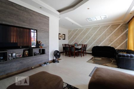 Sala de casa para alugar com 3 quartos, 320m² em Jardim Santa Mena, Guarulhos