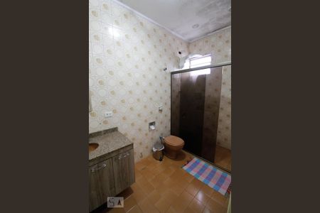 Casa para alugar com 320m², 3 quartos e 4 vagas Casa para alugar com 320m², 3 quartos e 4 vagasBanheiro