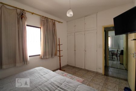 Casa para alugar com 320m², 3 quartos e 4 vagas Casa para alugar com 320m², 3 quartos e 4 vagasQuarto 1