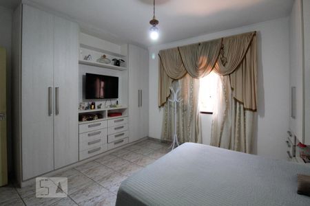 Casa para alugar com 320m², 3 quartos e 4 vagas Casa para alugar com 320m², 3 quartos e 4 vagasSuíte