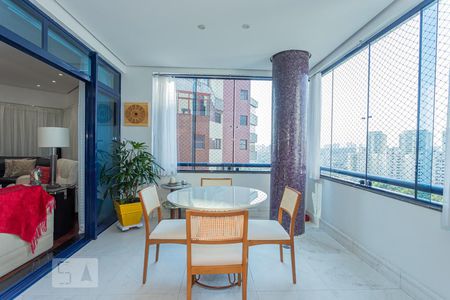 Varanda da Sala de apartamento à venda com 4 quartos, 280m² em Jardim Avelino, São Paulo