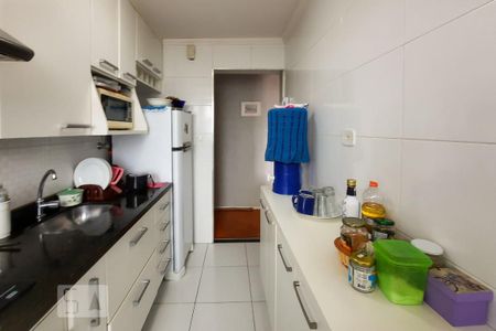 Apartamento à venda com 58m², 2 quartos e 1 vagaCozinha