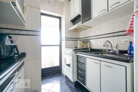 Apartamento à venda com 70m², 3 quartos e 2 vagasCozinha