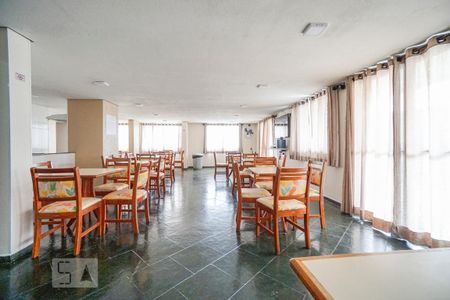 Apartamento à venda com 70m², 3 quartos e 2 vagasSalão de festas