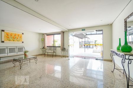 Apartamento à venda com 70m², 3 quartos e 2 vagasHall social