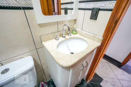 Apartamento à venda com 70m², 3 quartos e 2 vagasPia