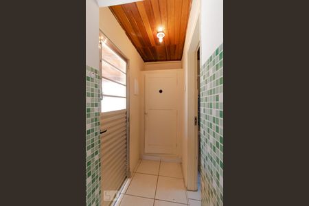 Casa para alugar com 80m², 2 quartos e 2 vagasCozinha - Armário