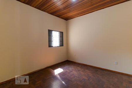 Casa para alugar com 80m², 2 quartos e 2 vagasQuarto 02