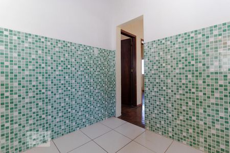 Casa para alugar com 80m², 2 quartos e 2 vagasCozinha