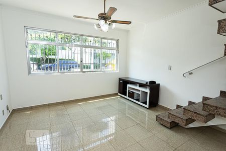 Sala de casa à venda com 2 quartos, 147m² em Vila Graciosa, São Paulo