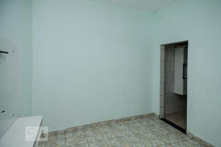 Sala de casa para alugar com 1 quarto, 40m² em Piedade, Rio de Janeiro