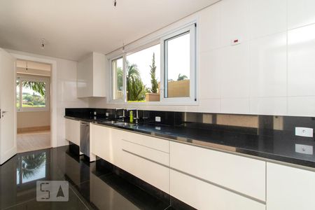 Casa à venda com 750m², 4 quartos e 15 vagasCozinha