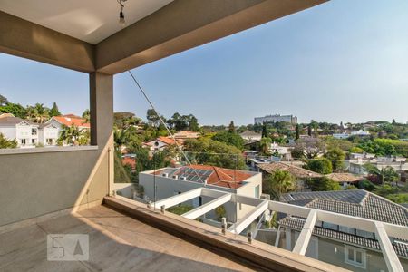 Casa à venda com 750m², 4 quartos e 15 vagasVaranda da Suíte 2