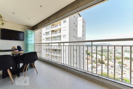 Apartamento à venda com 104m², 3 quartos e 2 vagasVaranda